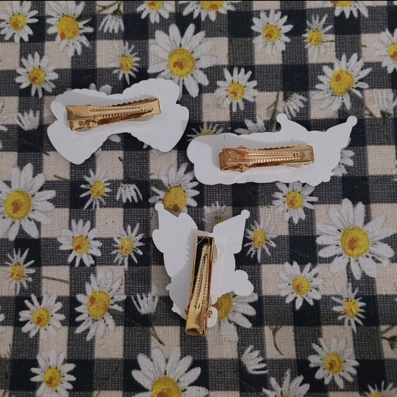 Set of 3 Kuromi Hair Clips - Picture 3 of 5